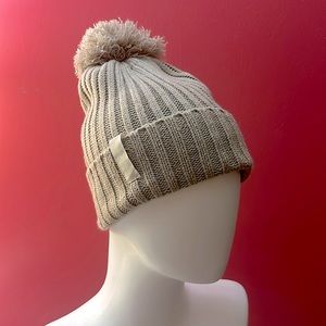 Calvin Klein knit winter hat